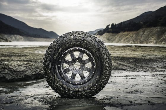 How Should Off-Road Tyre Sets for Off-Roading Be Selected?